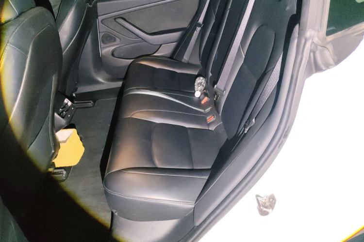 Used Tesla Model 3 2019 Long-Range Rear-Wheel-Drive Version
