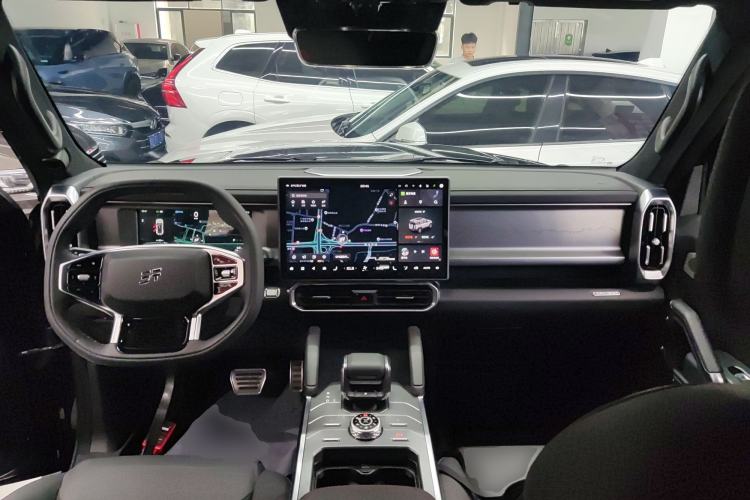 Used JETOUR Traveler 2023 2.0T All-Wheel Drive CrossPRO+
