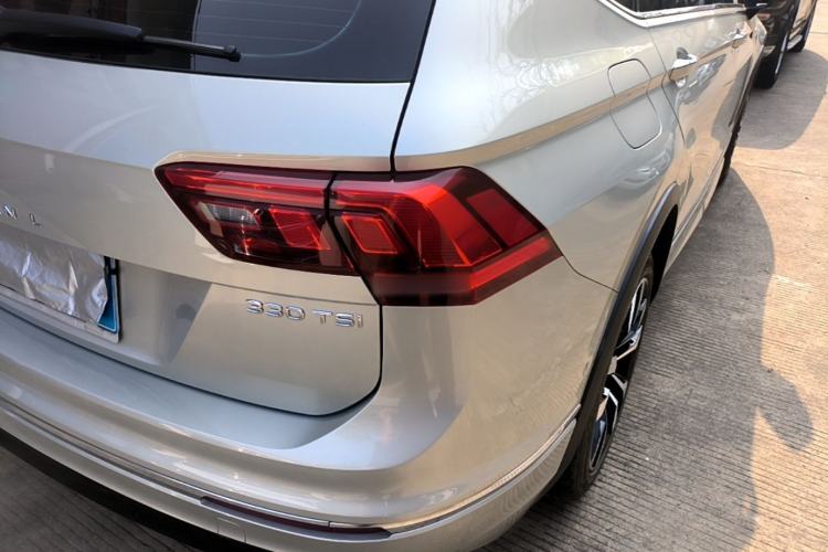 Used Volkswagen Tiguan L 2021 330TSI Automatic Two-Wheel Drive R-Line Enhanced Edition
