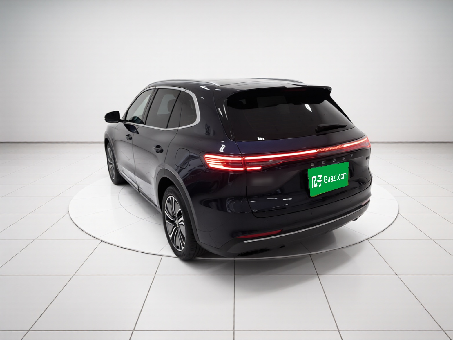 Geely Galaxy Xingjian 7 EM-i 2025 120km Exploration+ Version — снимка 4
