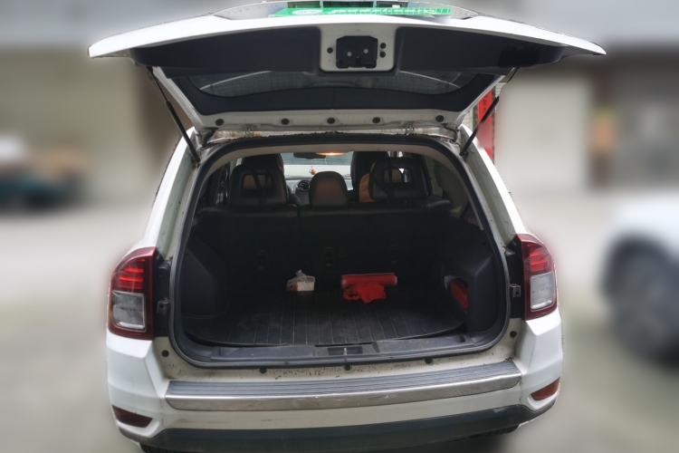 Used Jeep Compass 2014 2.4L four-wheel drive sport version