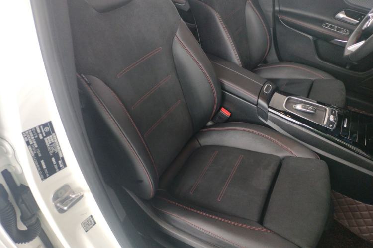 Used Mercedes-Benz A-Class 2024 Updated A 200 L Fashion Version Right Front Seat