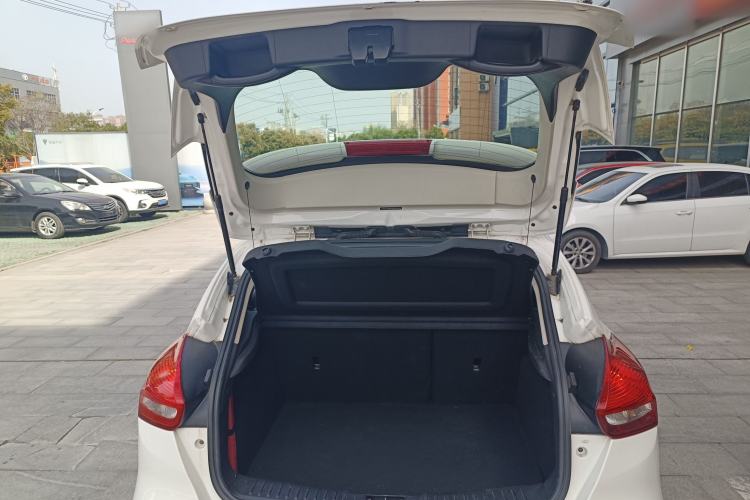 Used Ford Focus 2015 Hatchback 1.6L Automatic Comfort Model
