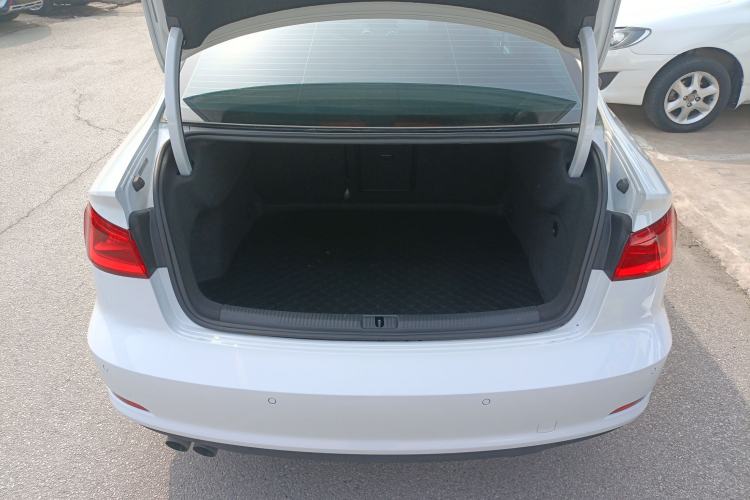 Used Audi A3 2015 Limousine 35 TFSI Millionth Anniversary Intelligent Leading Model
