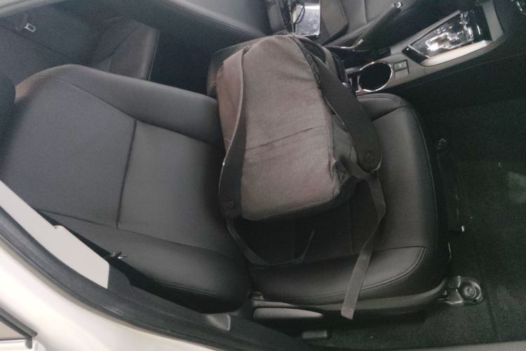 Used Toyota Corolla 2014 1.6L CVT GL
