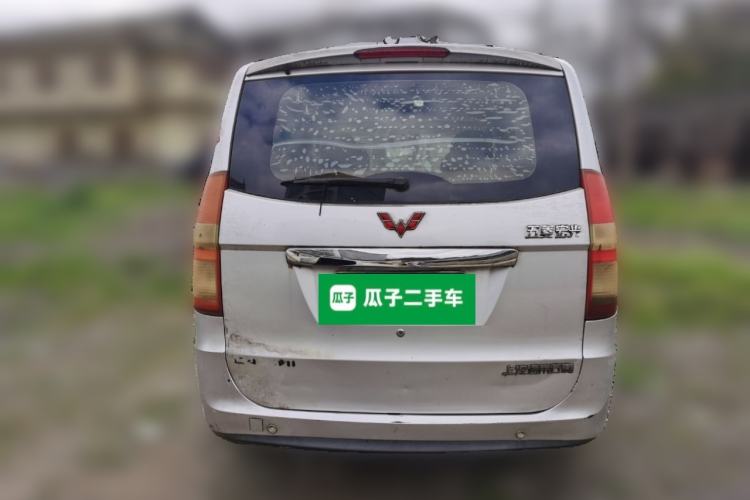 Used Wuling Hongguang 2010 1.4L Luxury Model
