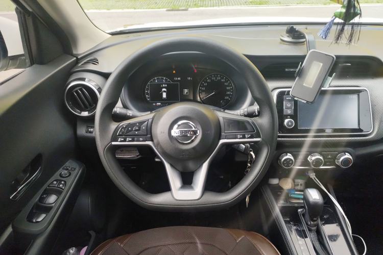 Used Nissan Kicks 2022 1.5L CVT XL Fashion Edition