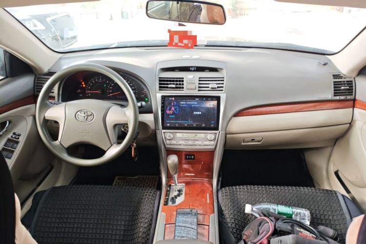 Used Toyota Camry 2013 200E Classic Elite Edition Center Console