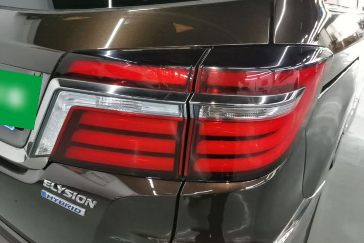 Used Honda Elysion 2019 2.0L Hybrid Supreme Edition