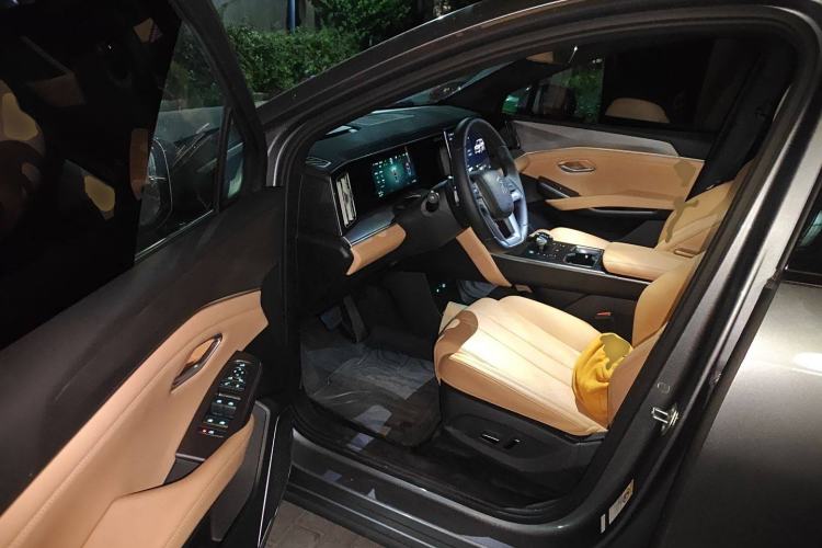 Used BYD Song L DM-i 2025 Intelligent Driving Version 112 km Leading Trim