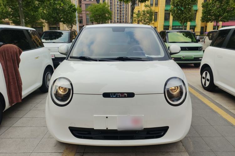 Used CHANGAN NEVO Lumin 2022 155 km – Refreshingly Sweet Edition Front