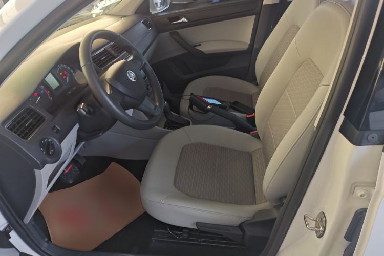 Used Skoda Rapid 2016 1.6L Automatic Chuanxing Edition Left Front Seat