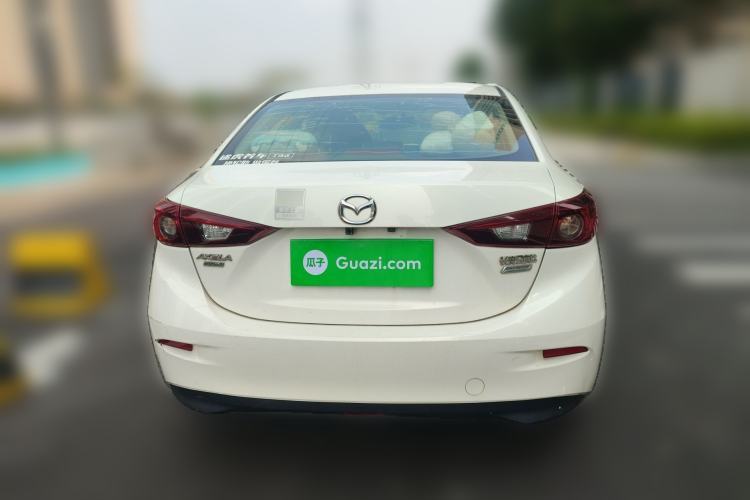 Used Mazda 3 Axela 2016 Sedan 1.5L Automatic Comfort Model
