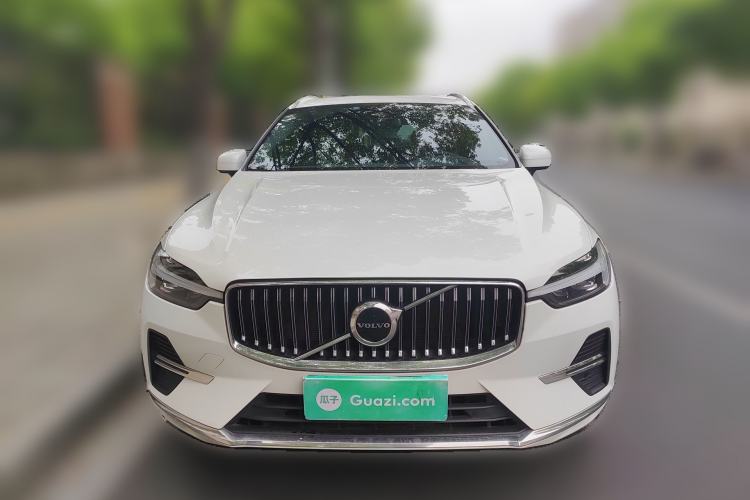 Used Volvo XC60 2024 B5 4x4 Smart Luxury Edition