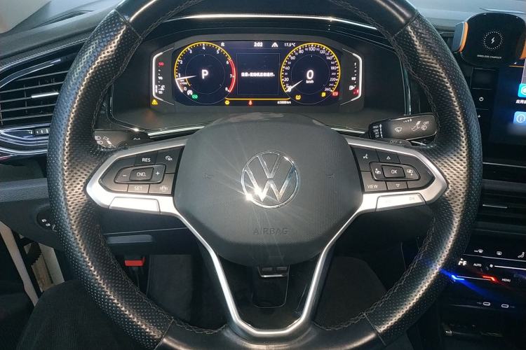 Used Volkswagen Tayron X 2020 330TSI Two-Wheel Drive Luxury Smart Connectivity Version
