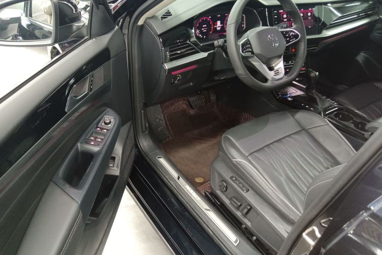 Used Volkswagen Passat 2023 Restyled 330TSI Starry Luxury Edition