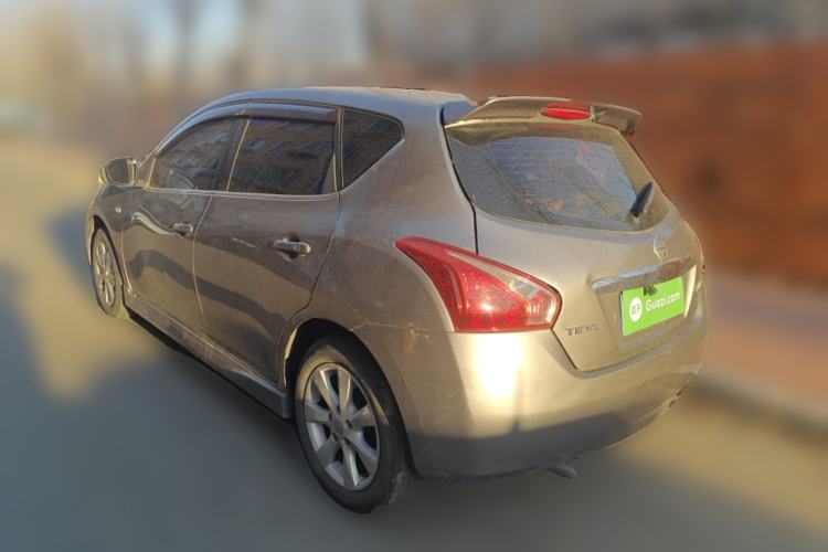 Used Nissan Tiida 2011 1.6L Manual Comfort Edition
