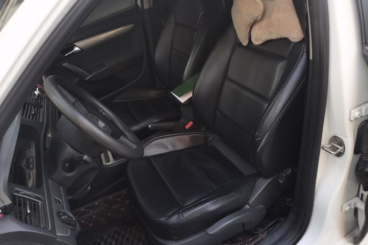 Used Volkswagen Lavida 2013 Revised Classic 1.6L Manual Fashion Edition
