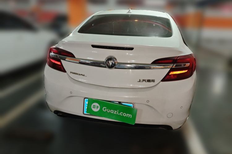 Used Buick Regal 2015 2.0L Elite Fashion Edition Rear