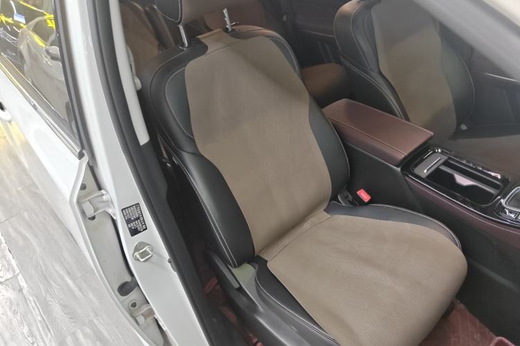 Used GAC Trumpchi M6 2023 PRO 270T DCT Luxury Edition