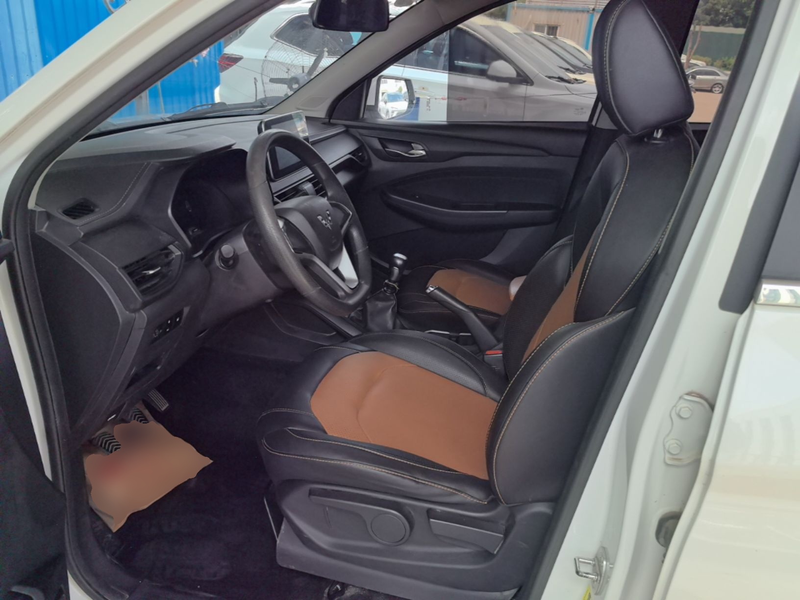 Interior delantero
