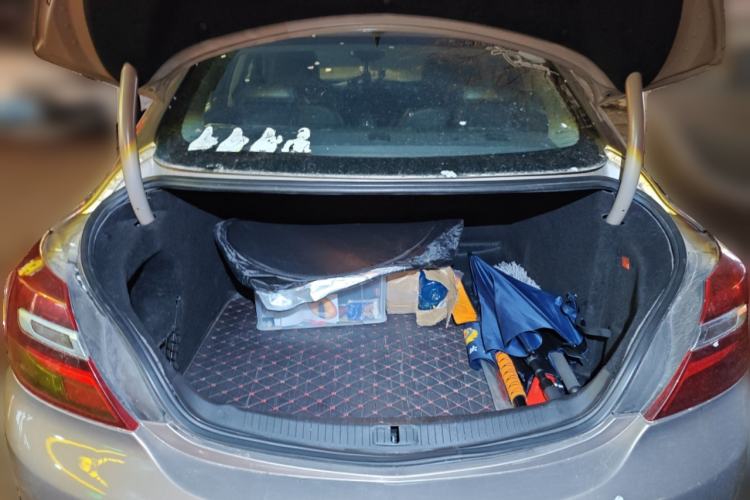 Used Buick Regal 2014 1.6T Fashionable Tech Edition Trunk