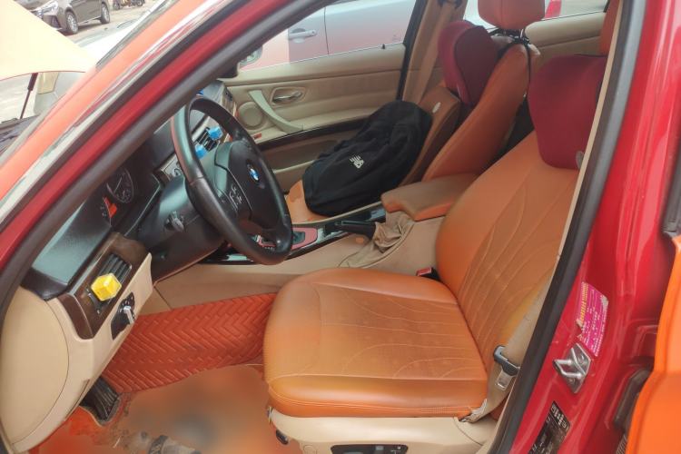 Used BMW 3 Series 2011 320i Luxury Edition Left Front Seat