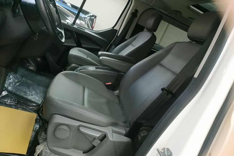 Used Ford Tourneo Custom 2020 2.0T Automatic Elite Edition China VI Standard