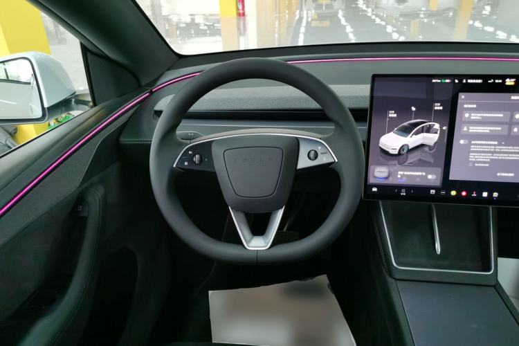 Used Tesla Model Y L 2025 Model Long-Range All-Wheel-Drive Version