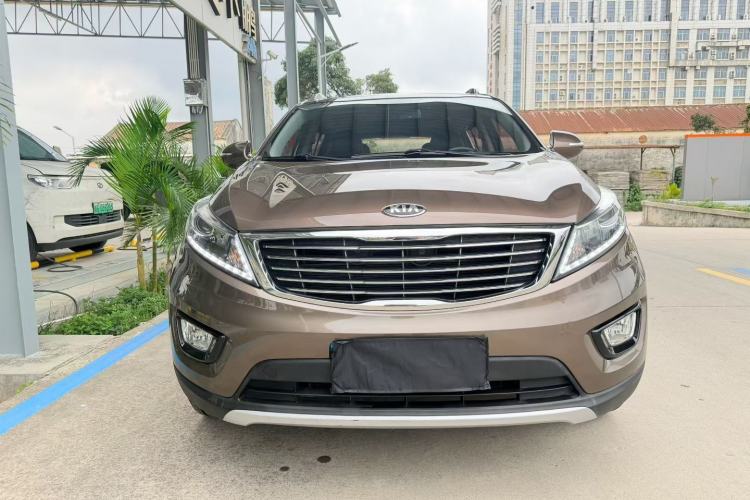 Used Kia Sportage R 2015 2.0L Automatic Two-Wheel Drive DLX Model
