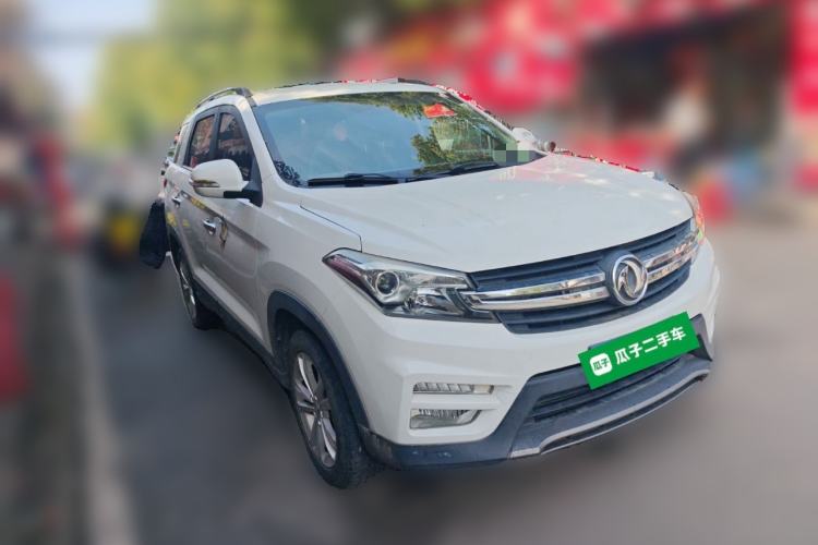 Used Dongfeng Fengon S560 2018 1.8L CVT Elite Model 7 Seats Front Right 45 Deg