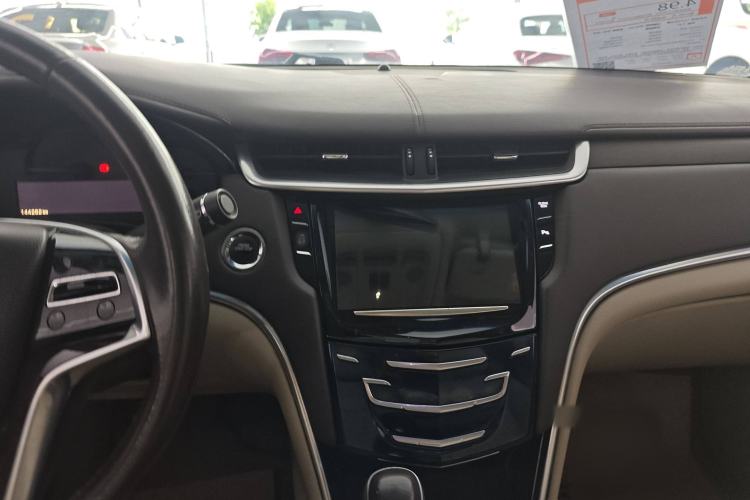 Used Cadillac XTS 2014 28T Comfort Version
