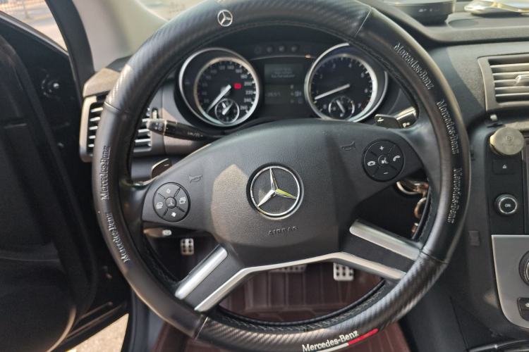 Used Mercedes-Benz R-Class 2014 R 320 4MATIC Business Model