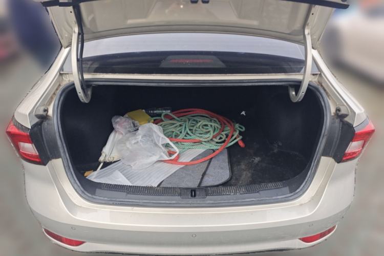 Used Roewe i5 2020 1.5L Manual 4G Connect Leehao Flagship Edition