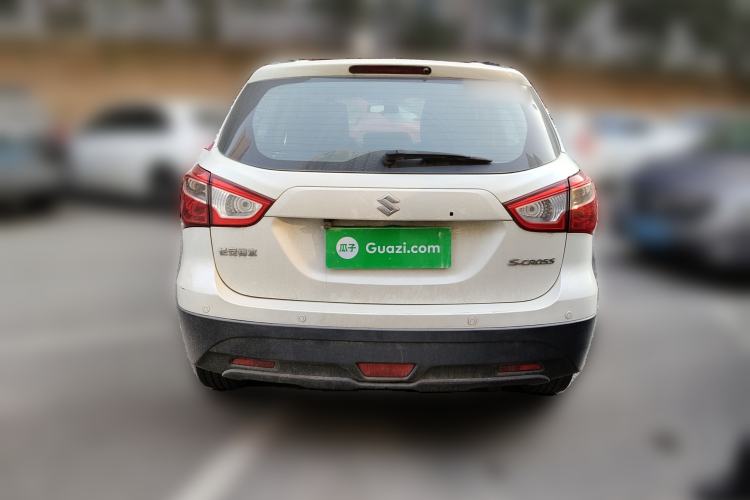 Used Suzuki S-Cross 2015 1.6L CVT Two-Wheel Drive Entry-Level Trim