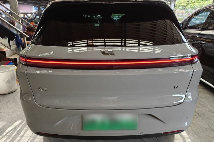 Used Li Auto L6 2024 Pro Model Exterior 4