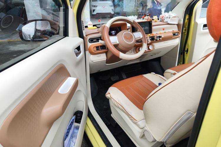 Used Wuling Hongguang MINIEV 2024 3rd Generation 215km Advanced Version