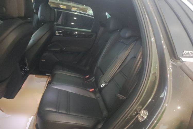 Used Porsche Cayenne E-Hybrid 2023 Cayenne E-Hybrid 2.0T