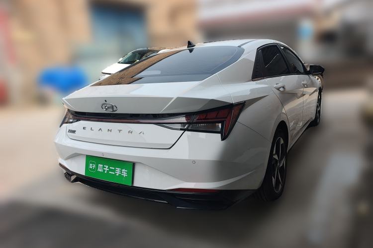 Used Hyundai Elantra 2022 1.5L CVT LUX Prestige Edition
