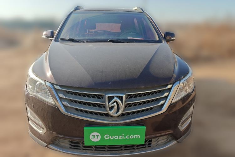Used Baojun 560 2016 1.8L Manual Luxury Edition
