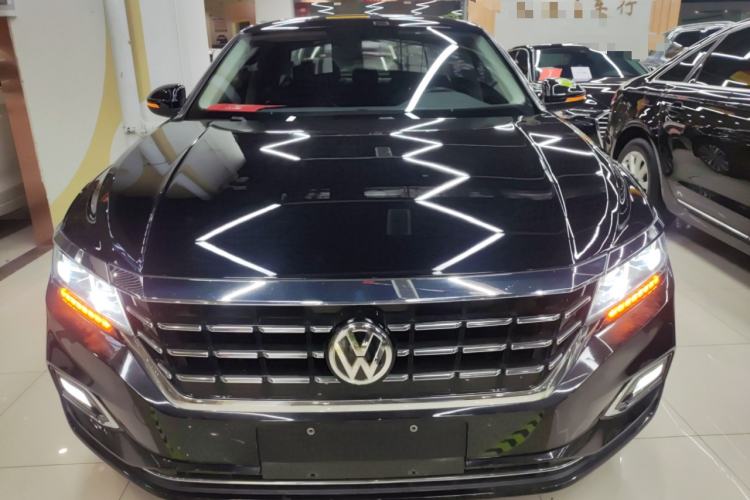 Used Volkswagen Passat 2019 330TSI Luxury Edition China VI Standard