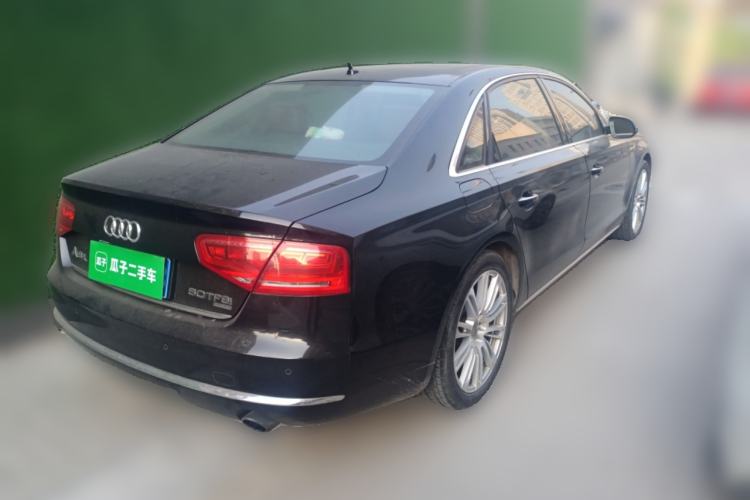 Used Audi A8 2013 A8L 45 TFSI quattro Comfort model
