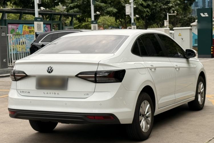 Used Volkswagen Lavida 2025 New Sharp 1.5L Outstanding New Edition Exterior 6