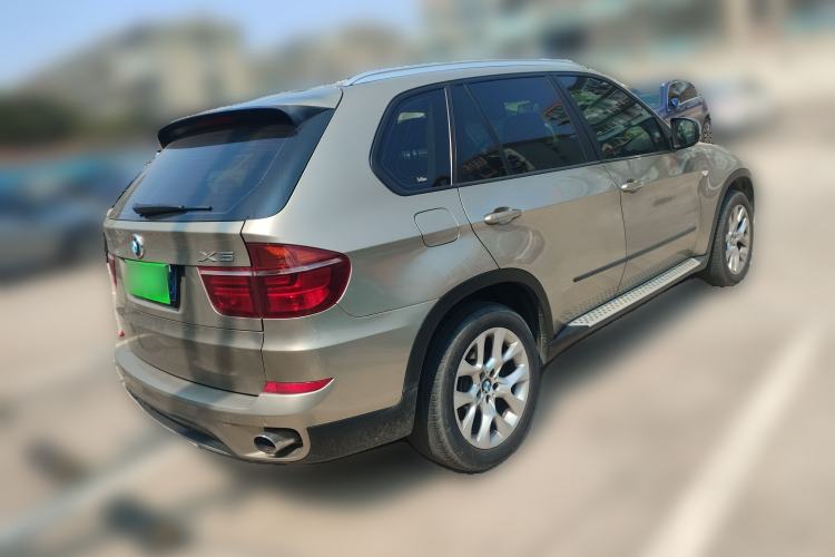 Used BMW X5 2011 xDrive35i Luxury Model
