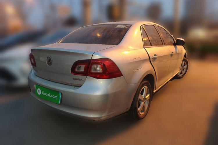 Used Volkswagen Bora 2012 1.6L Manual Fashion Edition
