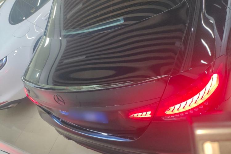 Used Mercedes-Benz E-Class 2021 E 300 L Sporty and Stylish Model