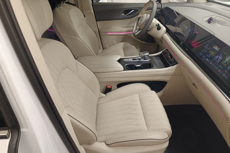 Used VOYAH Dream 2022 Low-Carbon Edition Dream+ Smart Enjoyment Package Right Front Seat