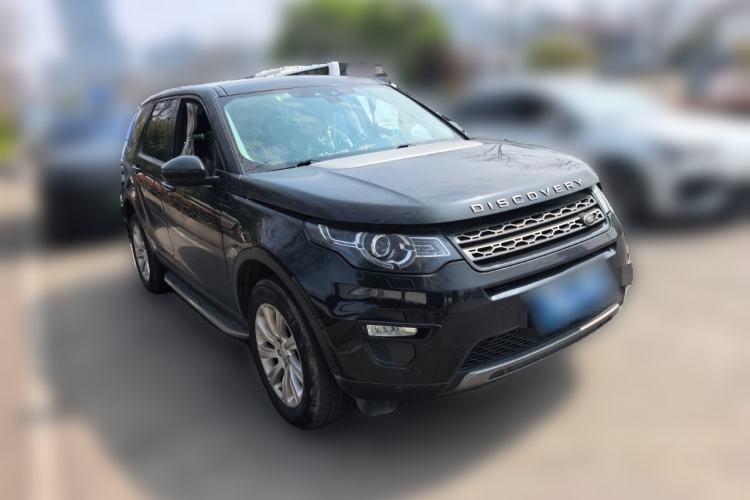 Used Land Rover Discovery Sport 2016 2.0T SE Front Right 45 Deg
