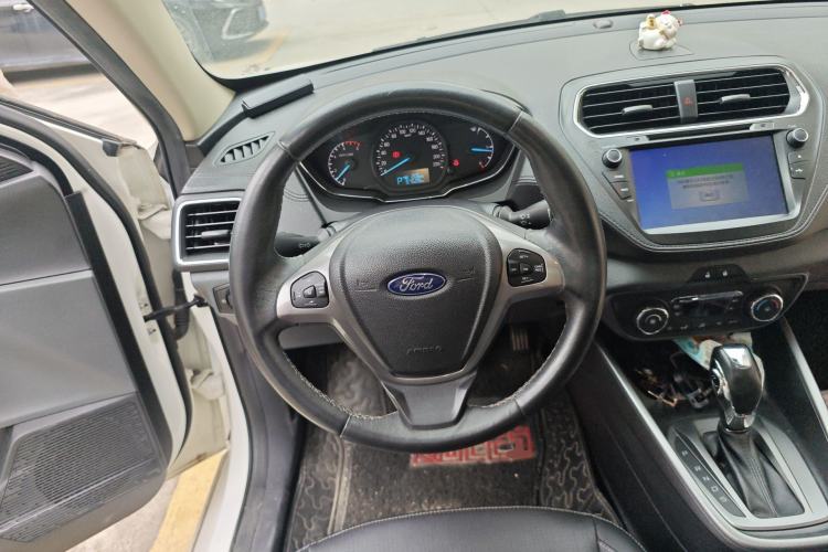 Used Ford Escort 2017 Happiness Edition 1.5L Automatic Fashion Version