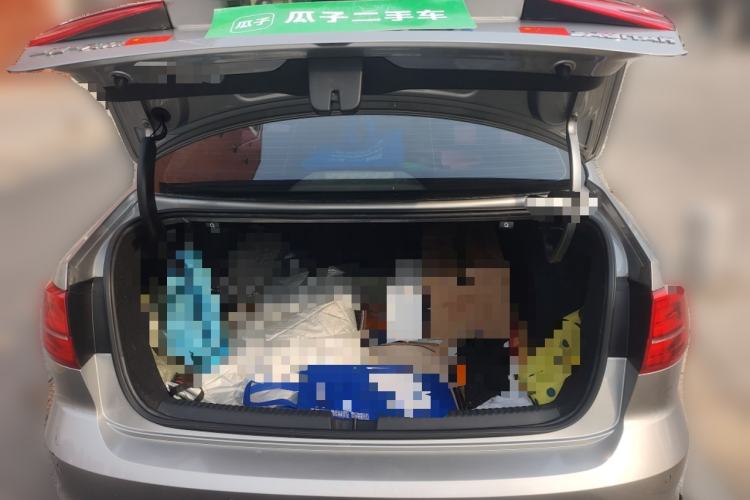 Used Volkswagen Sagitar 2015 1.6L Manual Comfort Model
